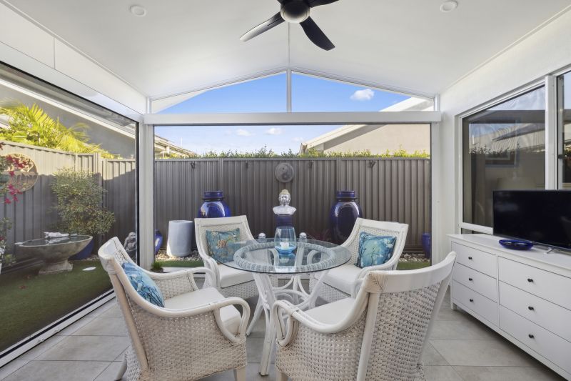 Vibrant Two-bedroom Home