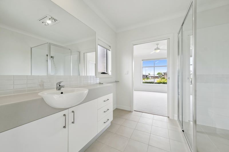 Corner Villa with North-Facing Garden and Fresh Updates