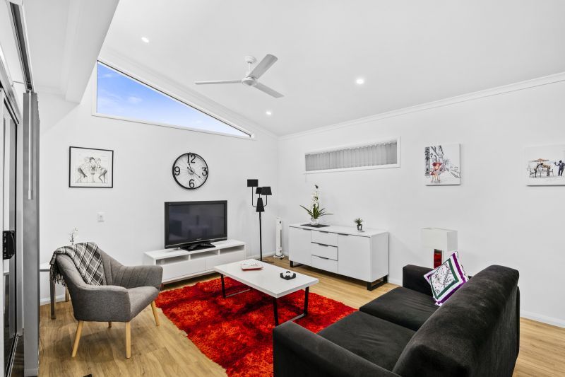 Light Filled Living!