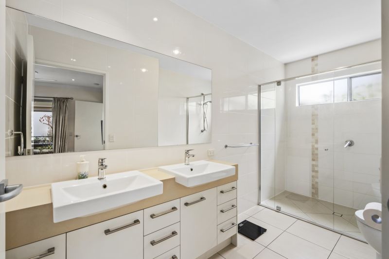 Site 22 - Established Sea Crest