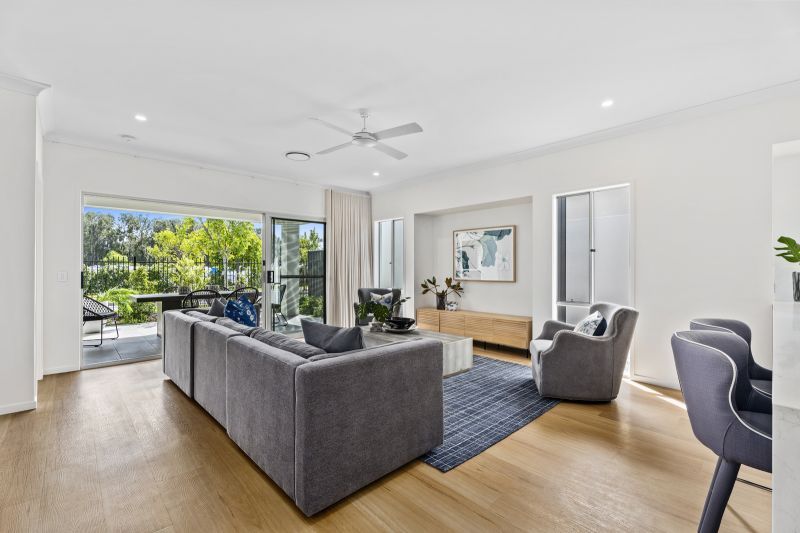 Site 523 - Sunningdale Gable Facade Newly Built Display Home - Under Contract