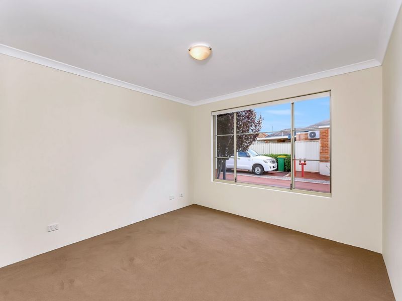 ARCADIA WATERS MADDINGTON - Located on the Waterway