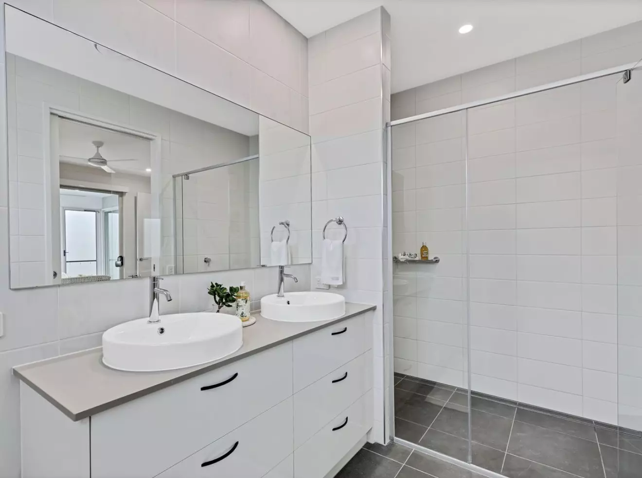 Halcyon Nirimba - Luxury Lifestyle Resort (Home 177 - Avoca Hampton)