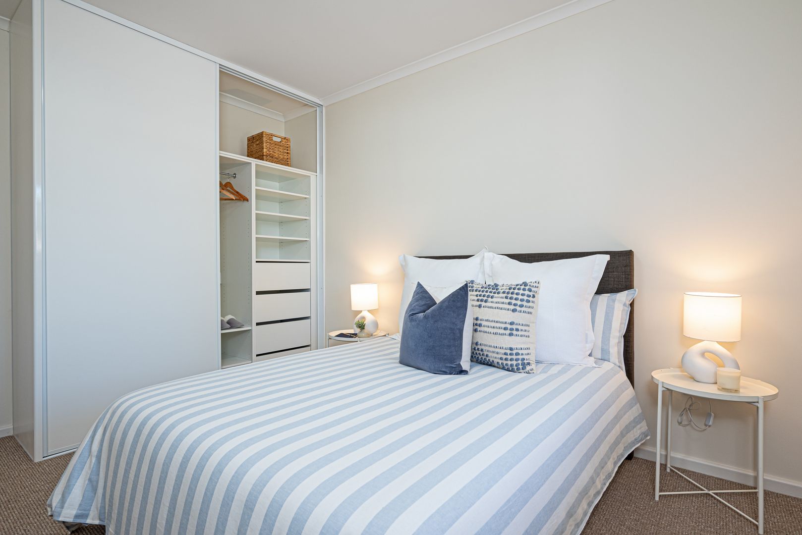 Are you aged 65 years or older and no longer working full time? Discover your independent retirement living beachside bliss at Hove