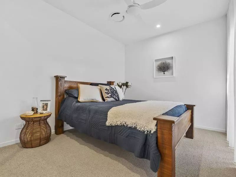 Site 64 - Established Moreton