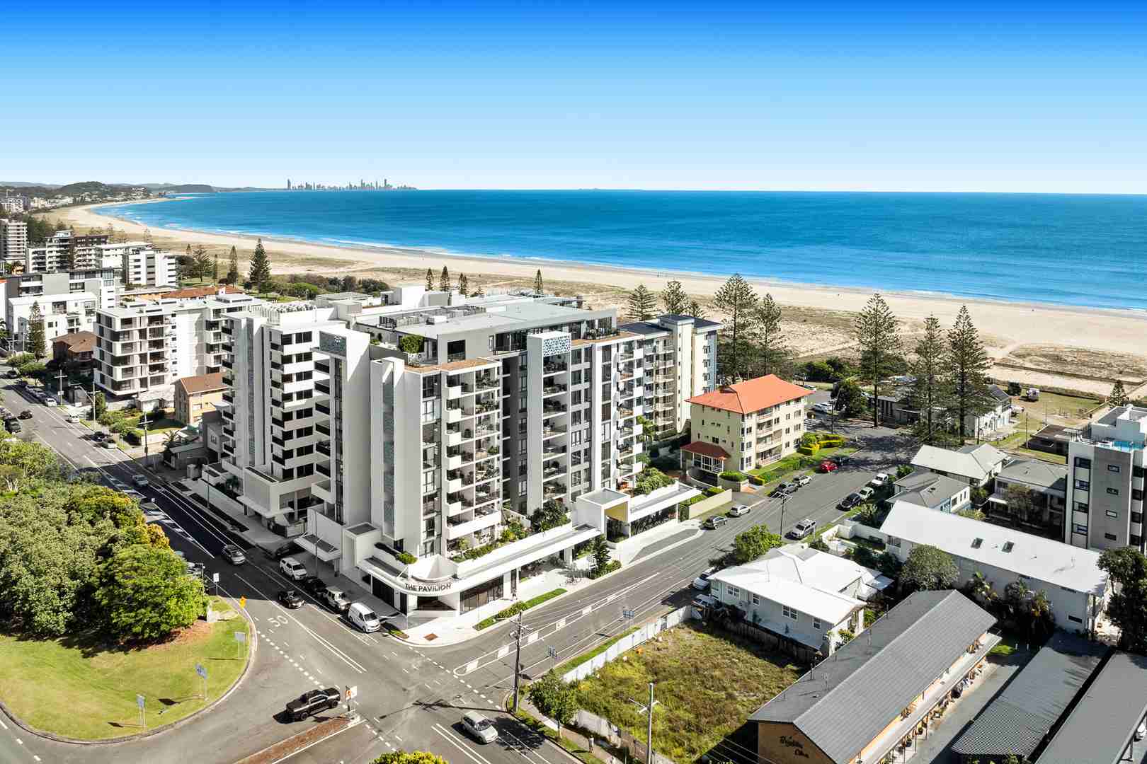 Enjoy Peaceful Hinterland Views & Beach Lifestyle!