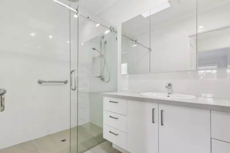 Rare large villa surrounded by beautiful garden