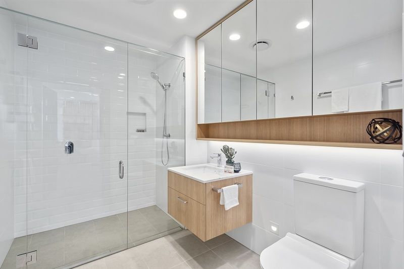 Premium Retirement Apartment with Golf Course Views