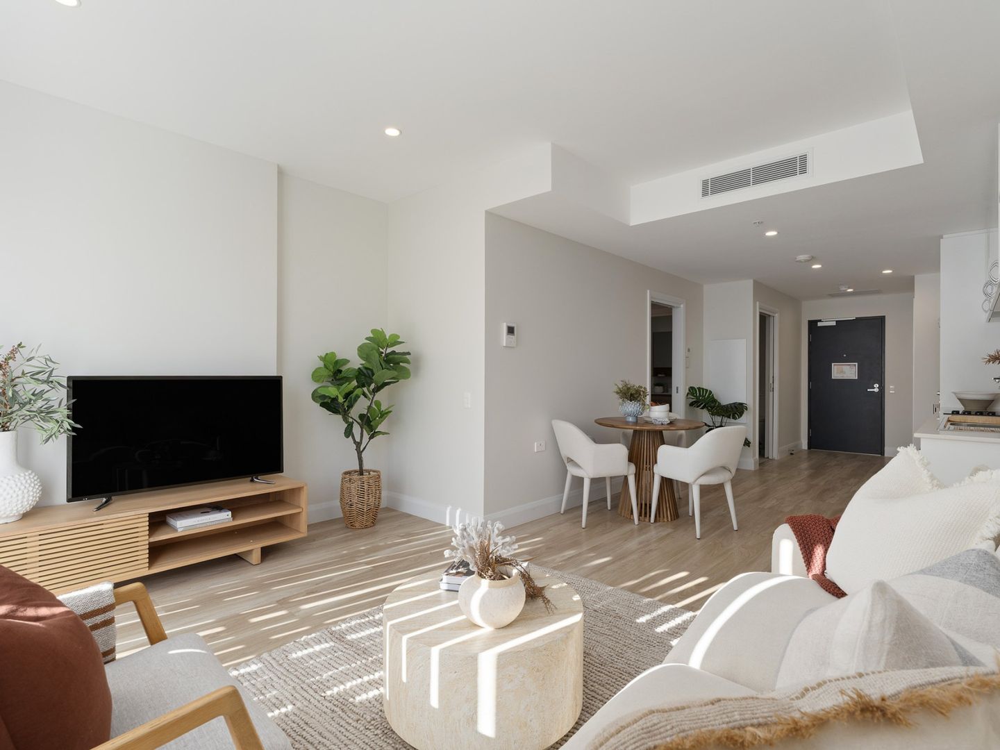 Oak Tree Retirement Village Jesmond - 1 Bedroom + 1 Bathroom Apartment