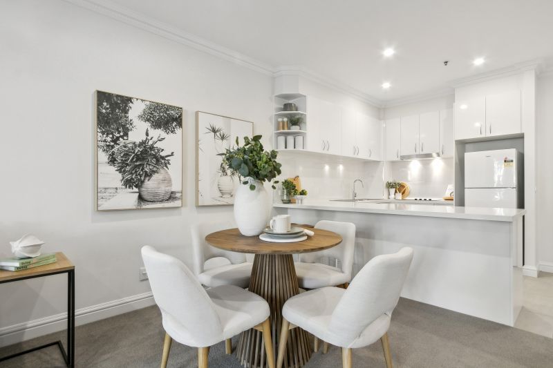 Spacious one-bedroom first-floor apartment