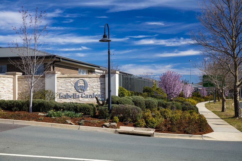 Delightful Villa, Steps from Clubhouse and Gardens