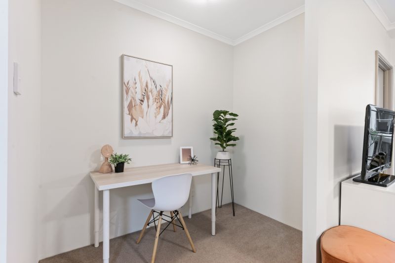 Spacious Modern & Central Home!