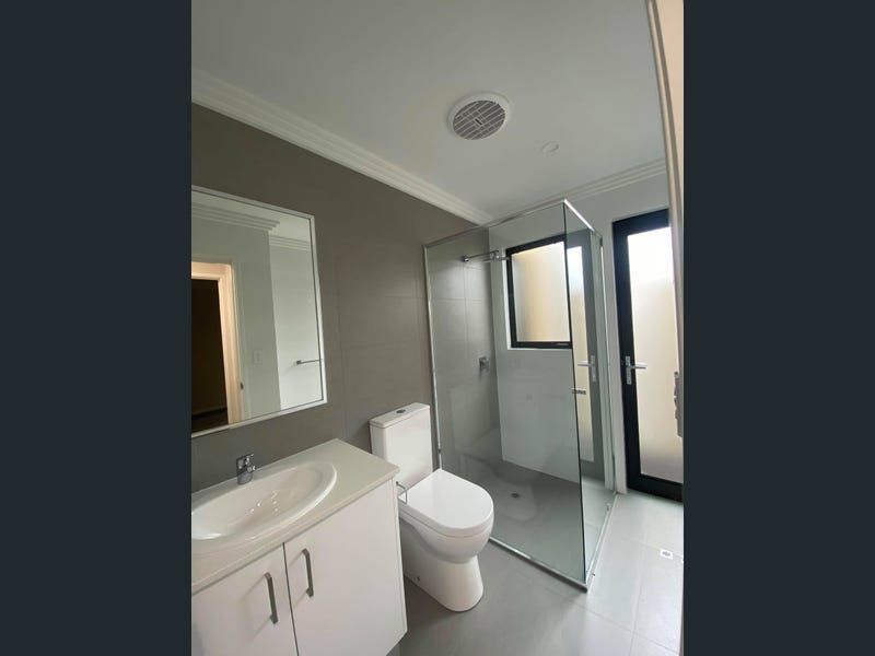 Build your dream home and have convenience nearby!