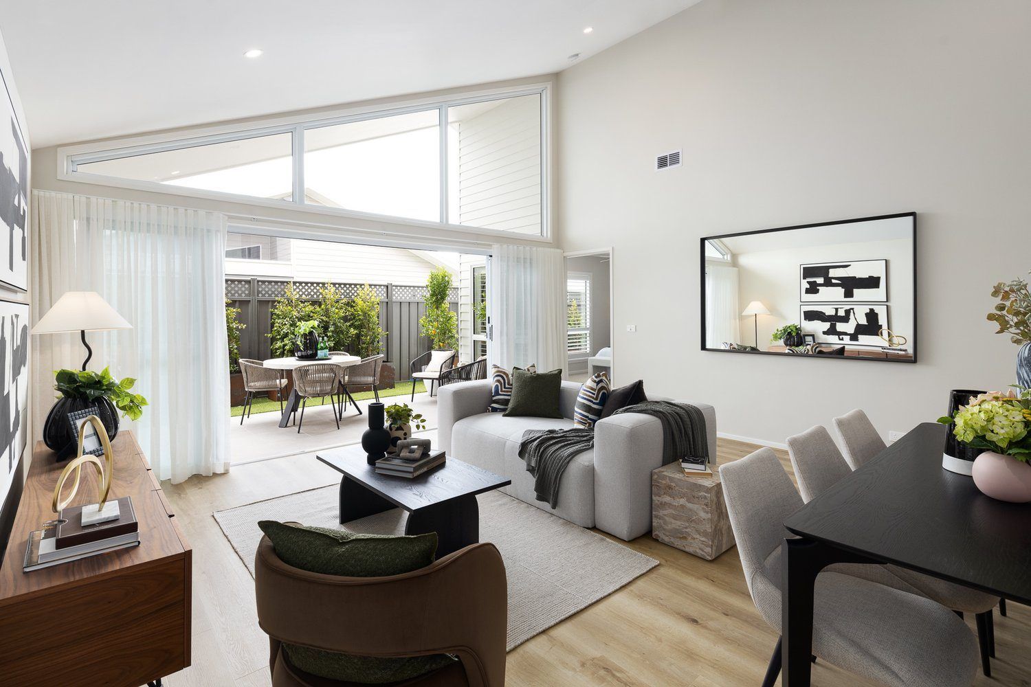 Open plan living to relax and enjoy