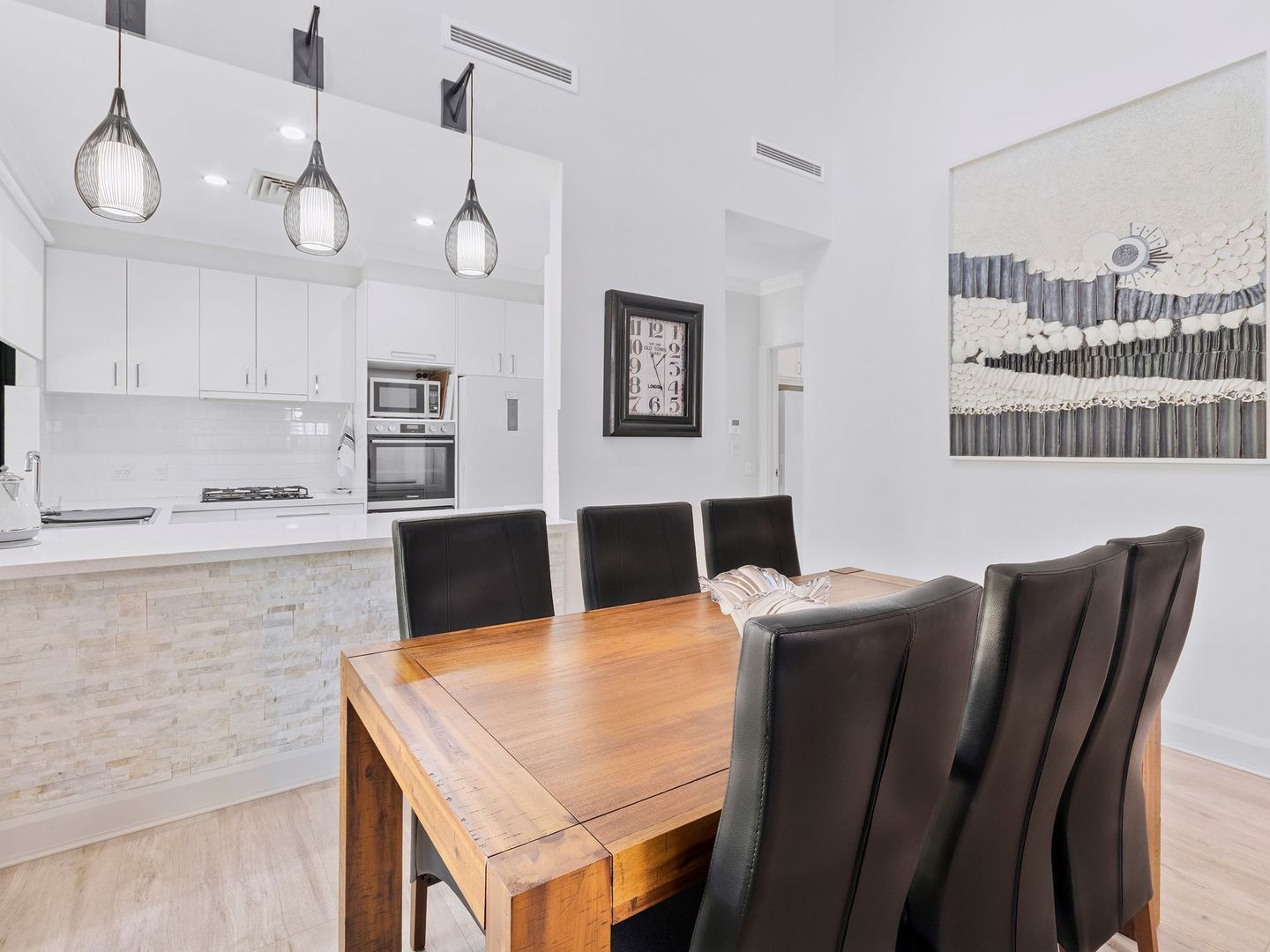 Spacious, renovated living with sanctuary gardens