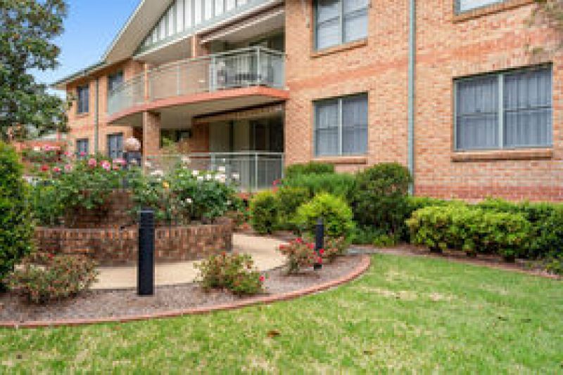 Spacious two bedroom unit in convenient location