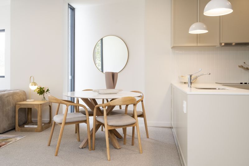 Well-positioned apartment boasting a roomy balcony