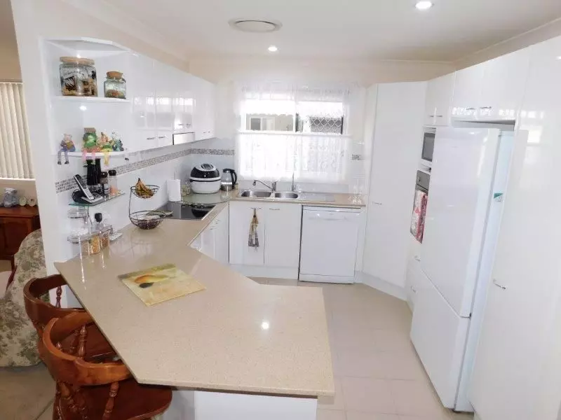 216 (Pre Loved) Lake Munmorah Lifestyle Village