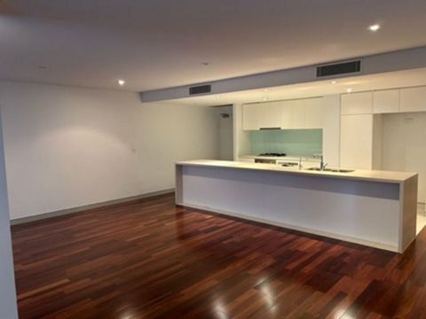 Private And Ideally Located Close To St Leonards Station