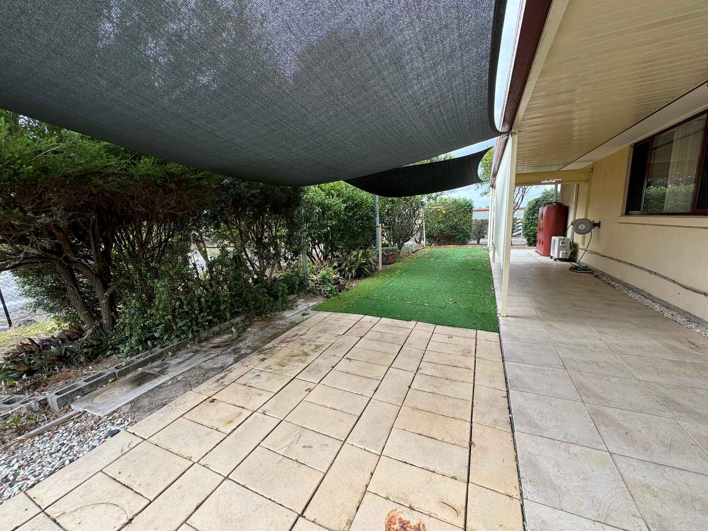 DOWNSIZE WITH AN OUTLOOK, GARDENS & A LITTLE MORE ROOM!