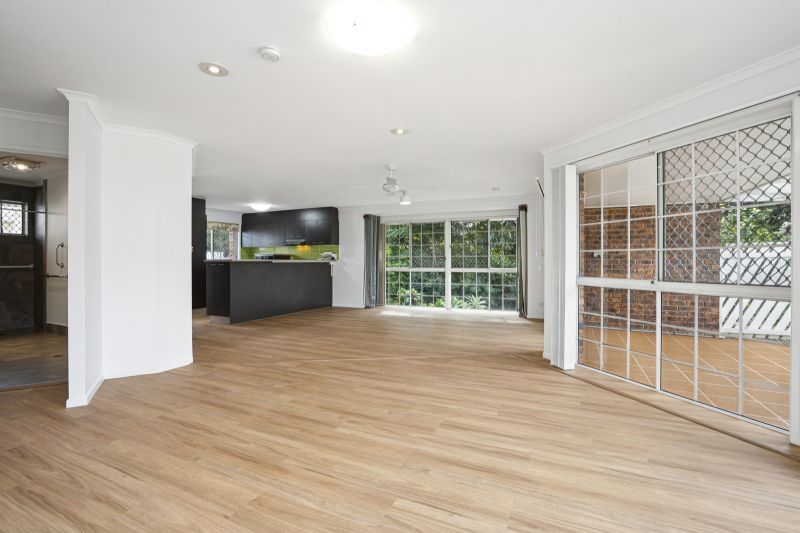 Beautiful two bedroom, one bathroom villa with double lock up garage.