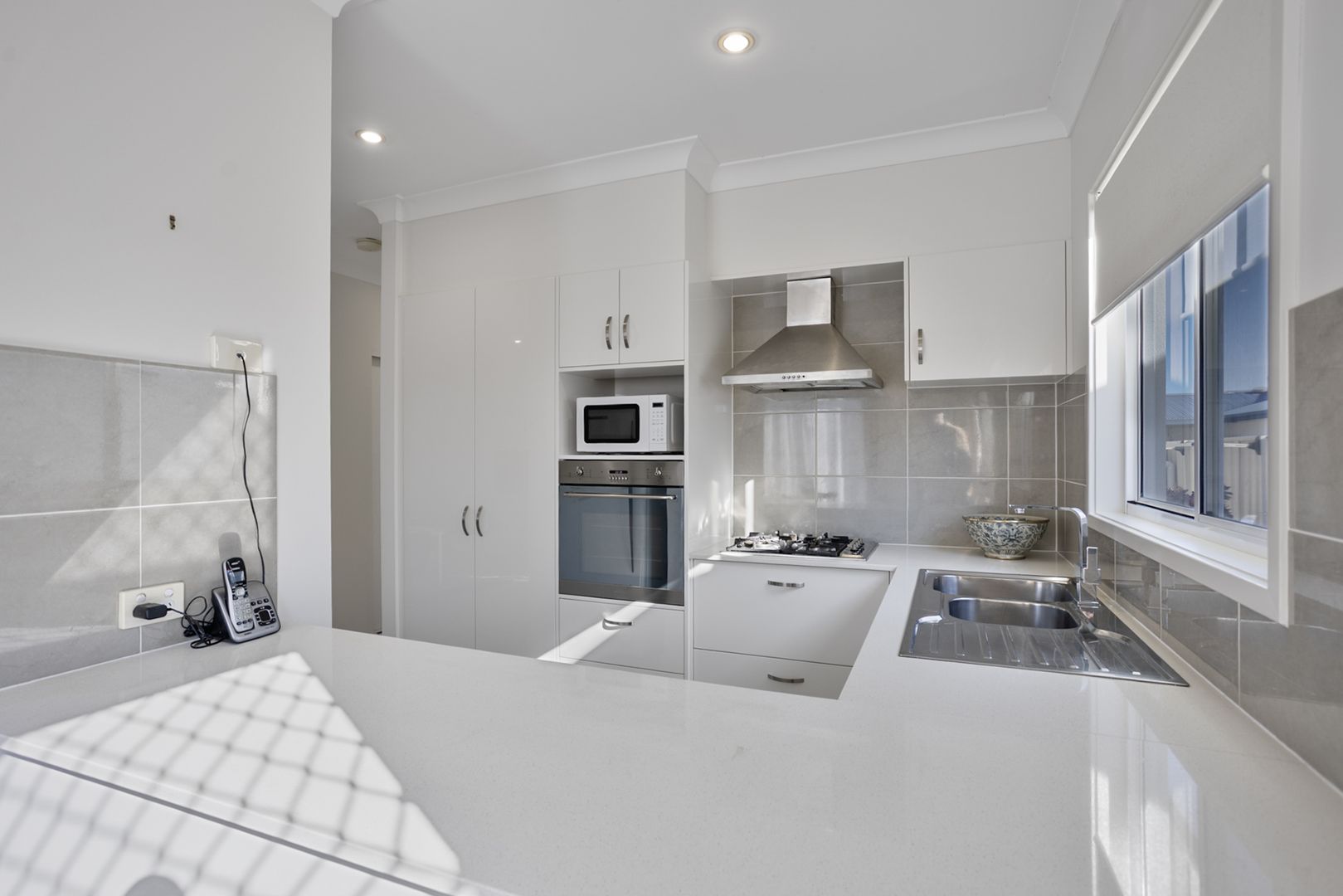 Palm Lake Resort Fern Bay - Ideally Positioned