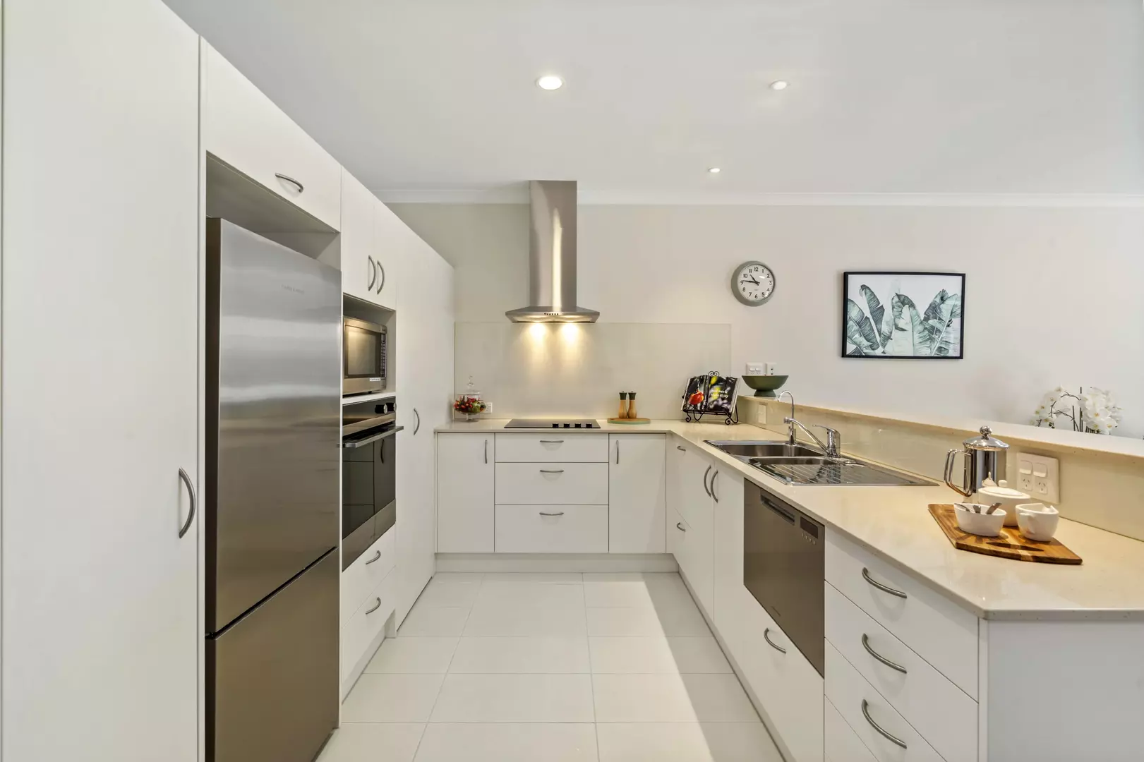 Corner Outlook, Scenic Charm