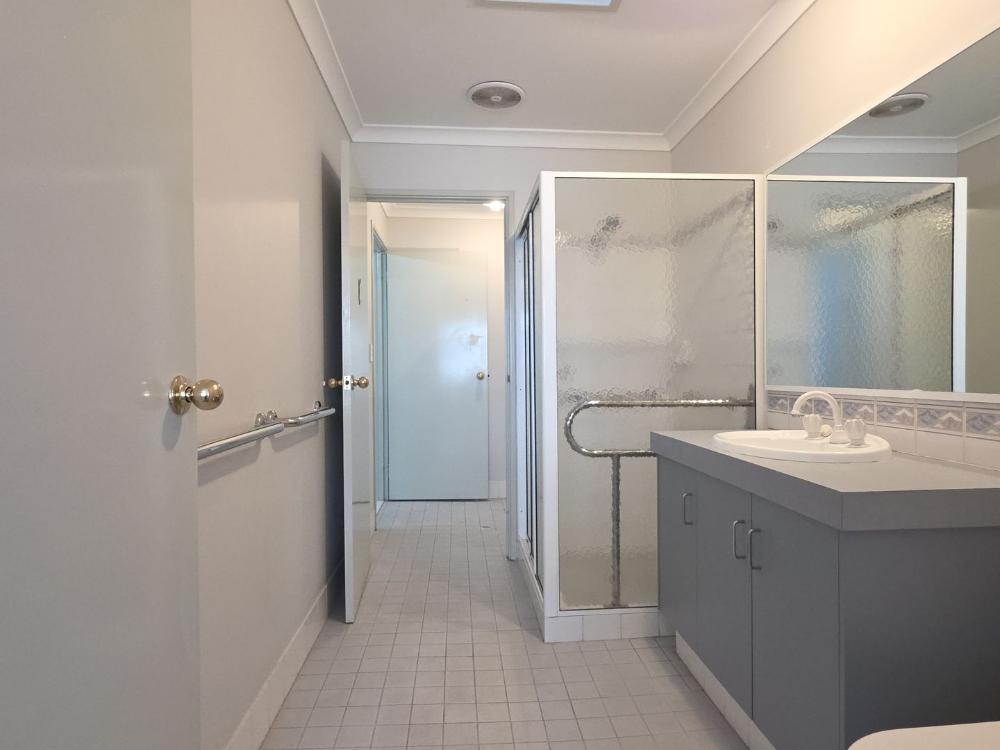 Under Offer! Charming Affordable Retirement Sanctuary in East Bunbury - Refurbished before Settlement!