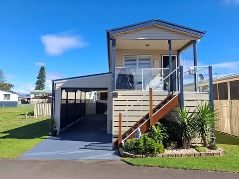 Jettys By The Lake - Site 252