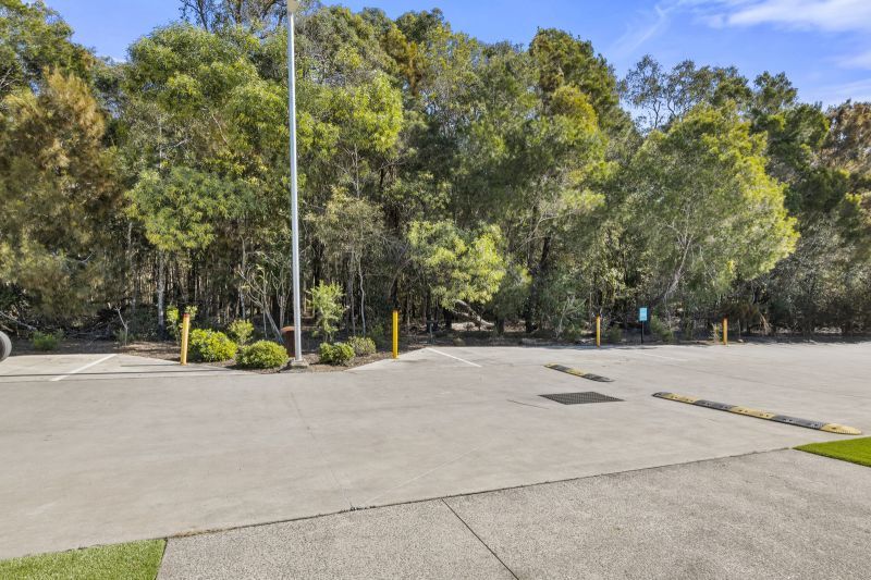 Modern Comfort with Tranquil Bushland Outlook