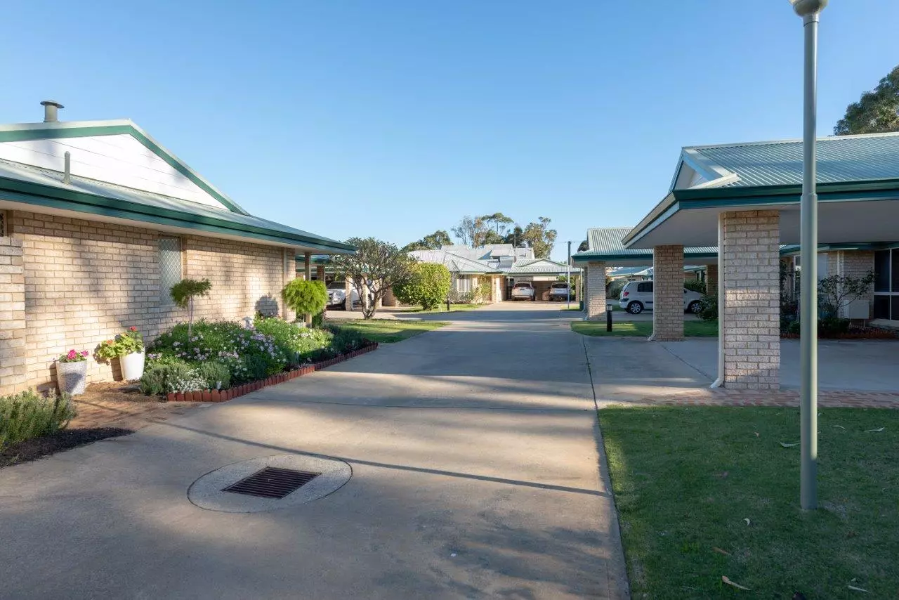 Murray River Village