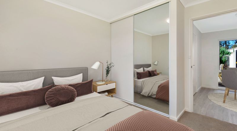 Renovated one bedroom unit - retire in Ridgehaven