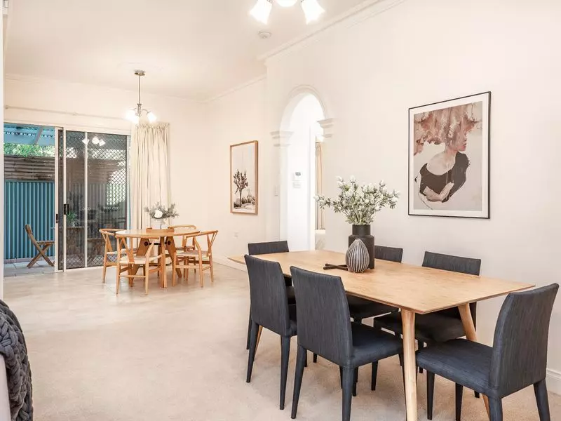 Live in style and prestige by the sea!