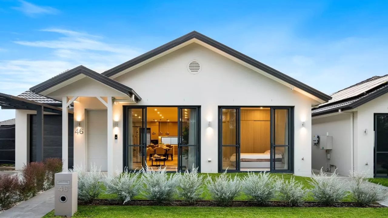 ELEGANT LUXURY RETIREMENT - Villa 32 MARSTON LIVING GALSTON