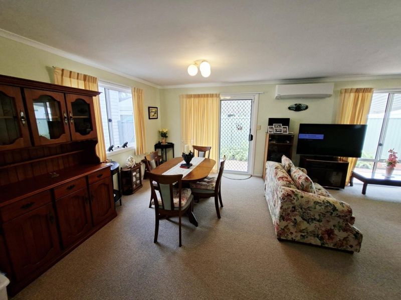 Charming, easy living