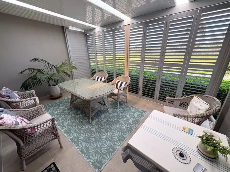 Great Corner Block with Views