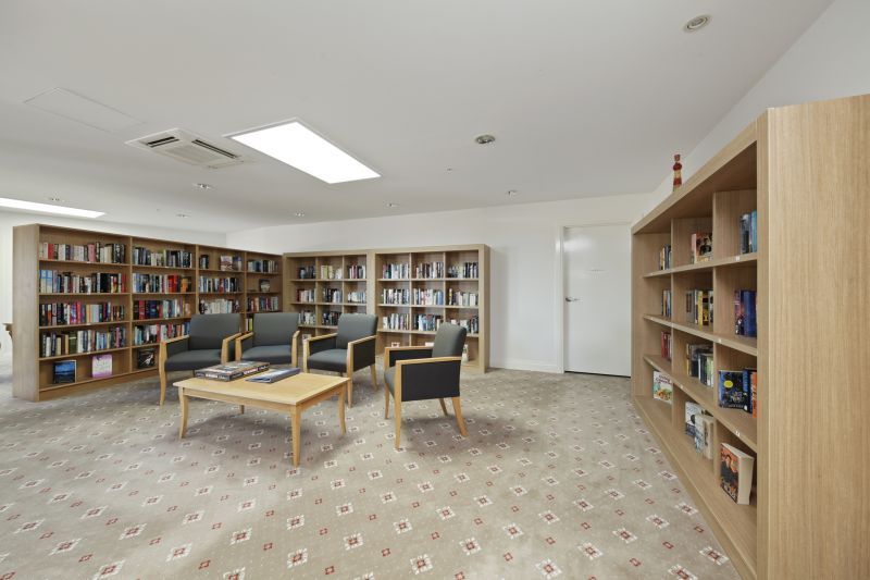 Experience all the benefits Tarneit Skies Retirement Village has to offer