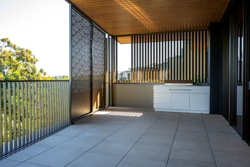 Last Remaining Somerset Penthouse - Spectacular Golf Course Views