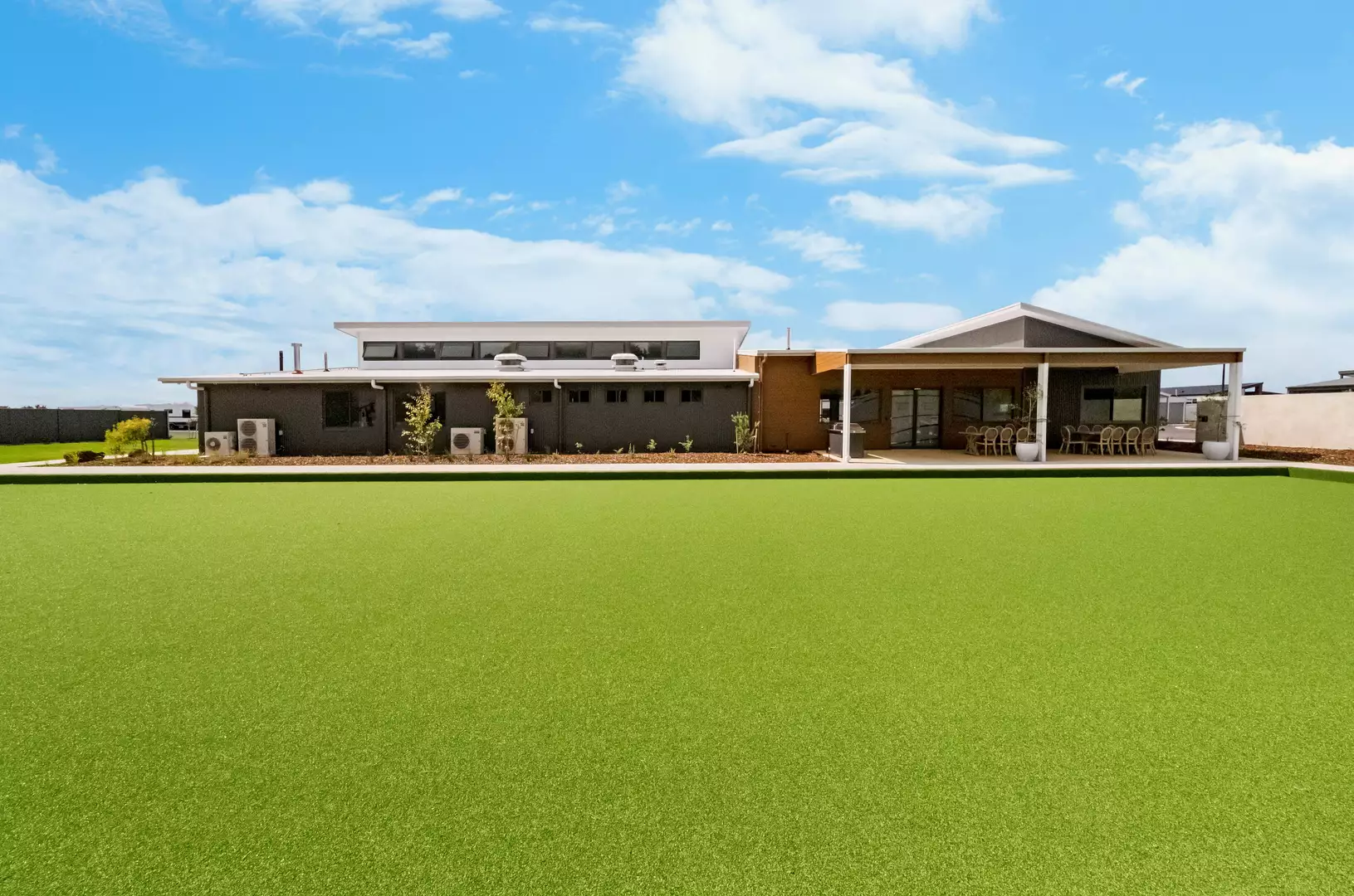 Modern Living, Naturally Bright