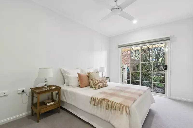 Corner Unit with Courtyard and Vaulted Ceilings