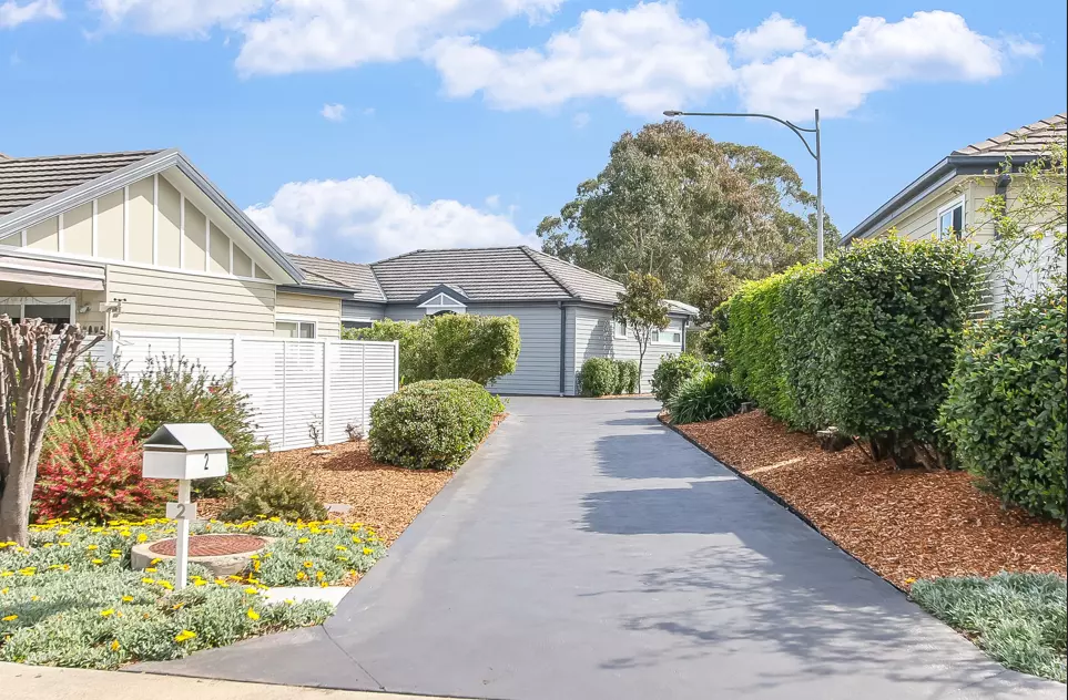 One of a kind - exceptional privacy and personal drive access