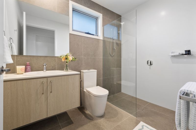 Pet Friendly With Fabulous Views!