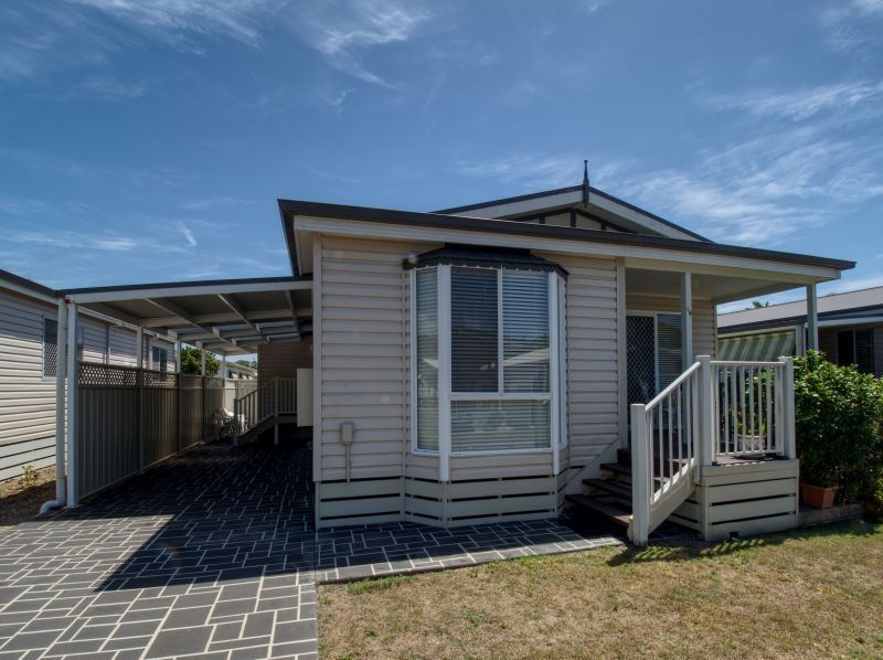 Crystal Waters Estate site 26