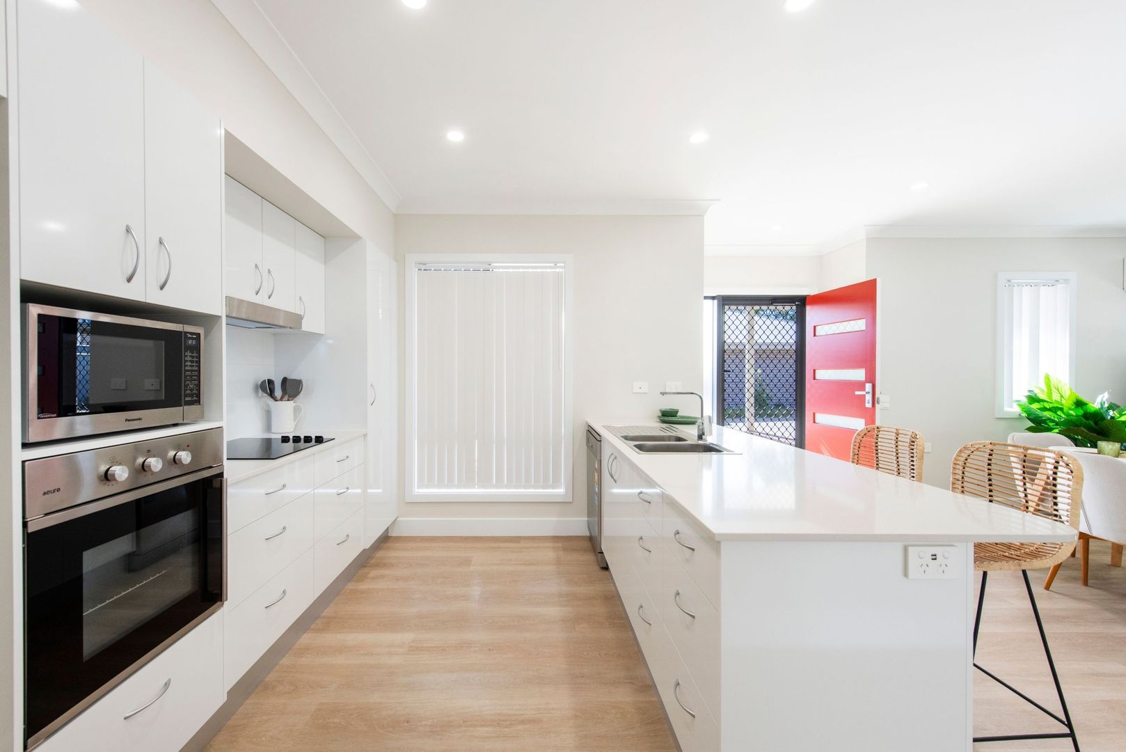 Villa 5 - Coffs Harbour - Pottsville - 2 Bedroom + 2 Bathroom