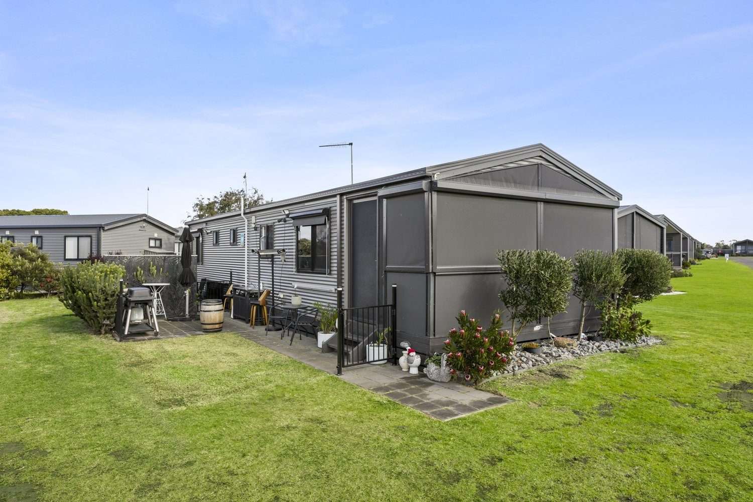 Modern Comfort and Outdoor Entertaining Appeal