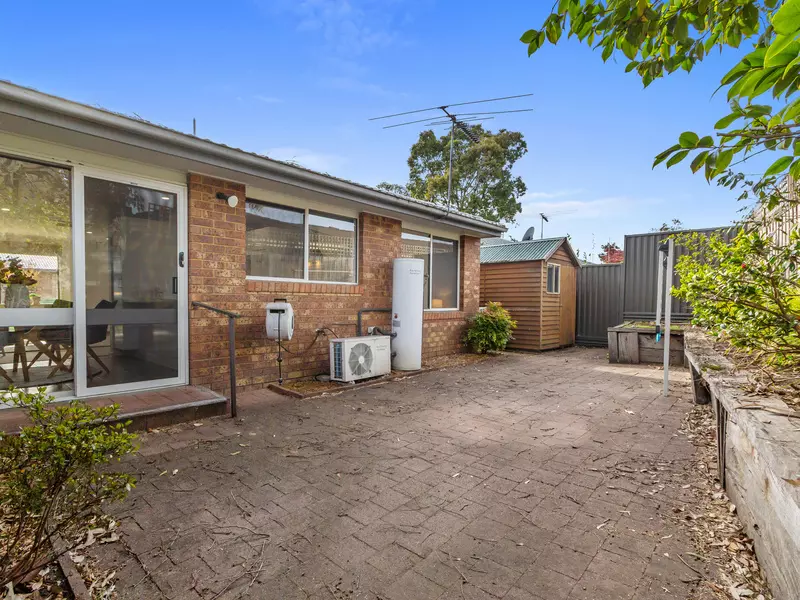 Stylishly Refreshed Unit with Courtyard in Top Location