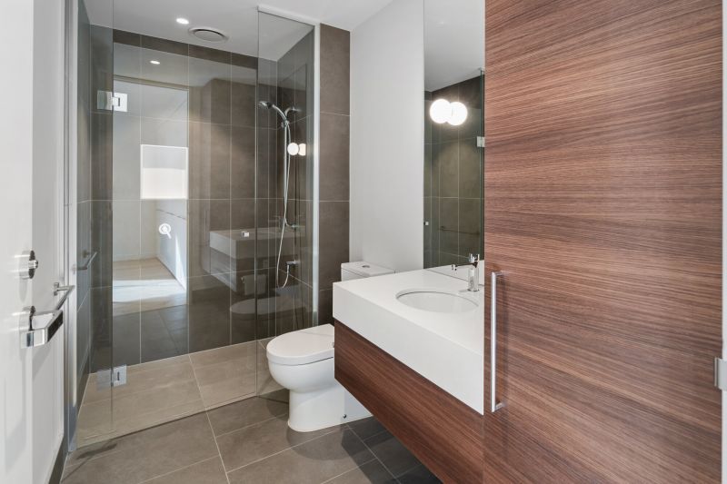 Sunny North Facing Two Bed Apartment - Deposit Taken