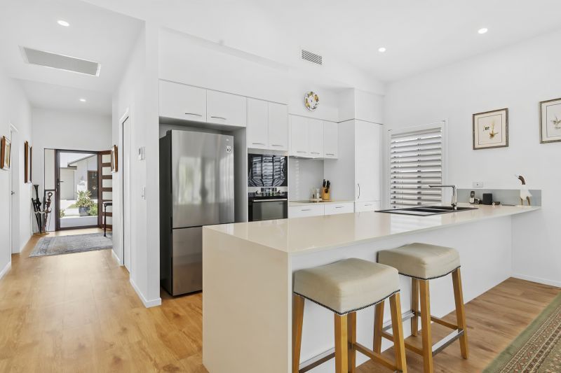 Site 230 - Established Peregrine