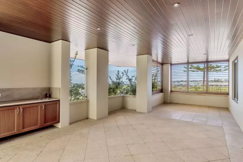 Absolute Beachfront!