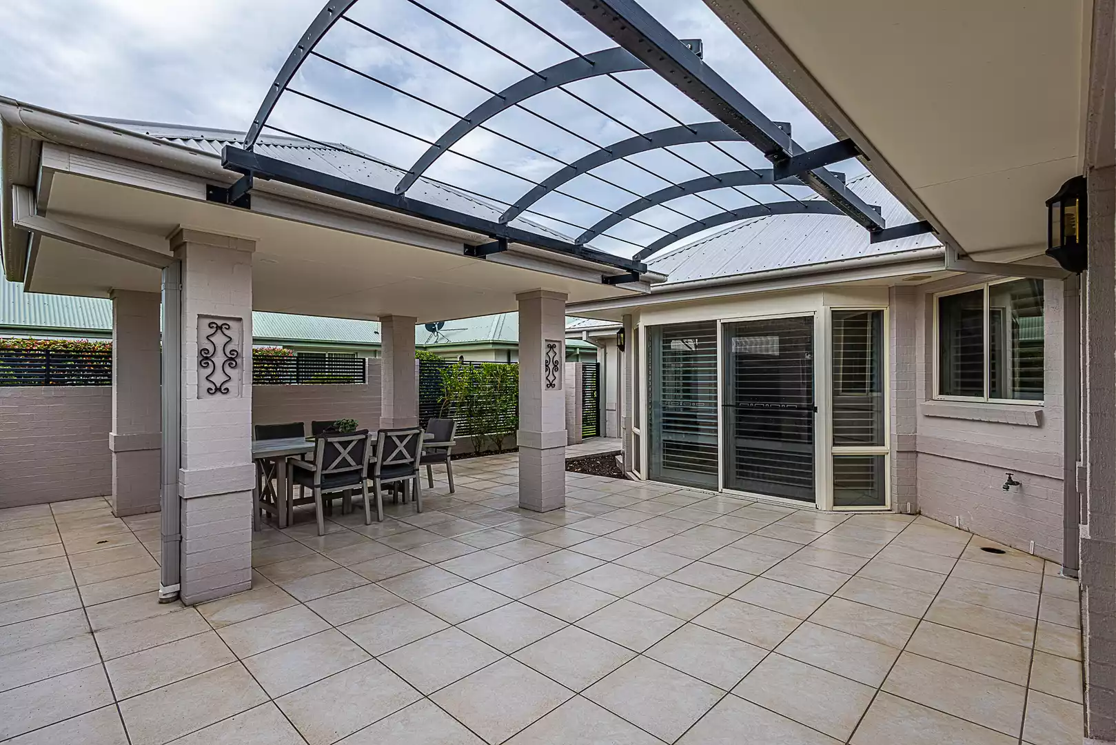 Renoir by Palm Lake Resort Tea Gardens